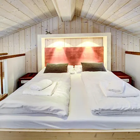 Gut Edelweiss Apartament *