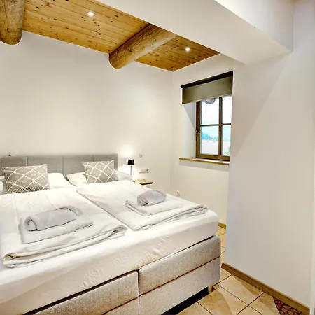Gut Edelweiss Zell Am - * カプルーン
