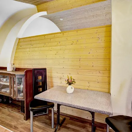 Gut Edelweiss アパート カプルーン