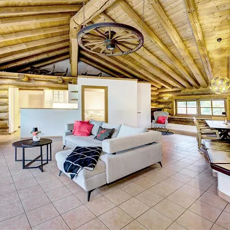 Gut Edelweiss * カプルーン