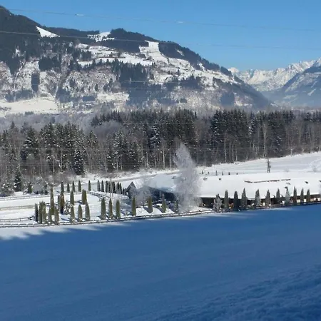 アパート Gut Edelweiss Zell Am -