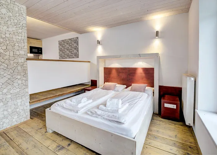 アパート Gut Edelweiss カプルーン