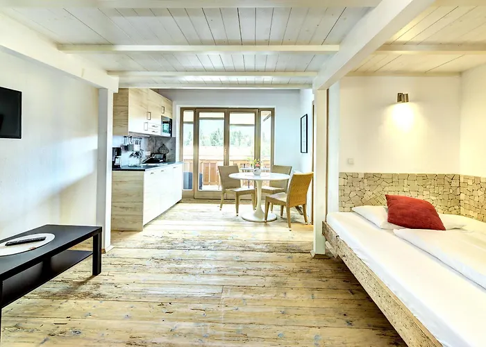 Gut Edelweiss アパート *